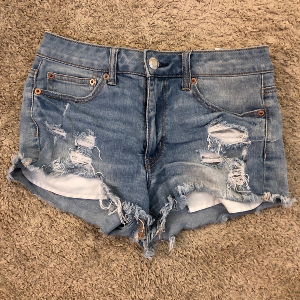 American eagle ripped jean shorts